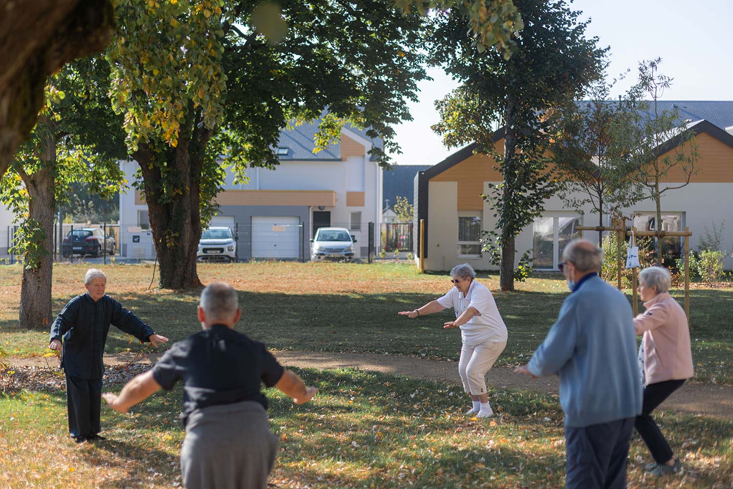 S&eacute;ance de Qi Gong au b&eacute;guinage de M&ucirc;rs-&Eacute;rign&eacute;