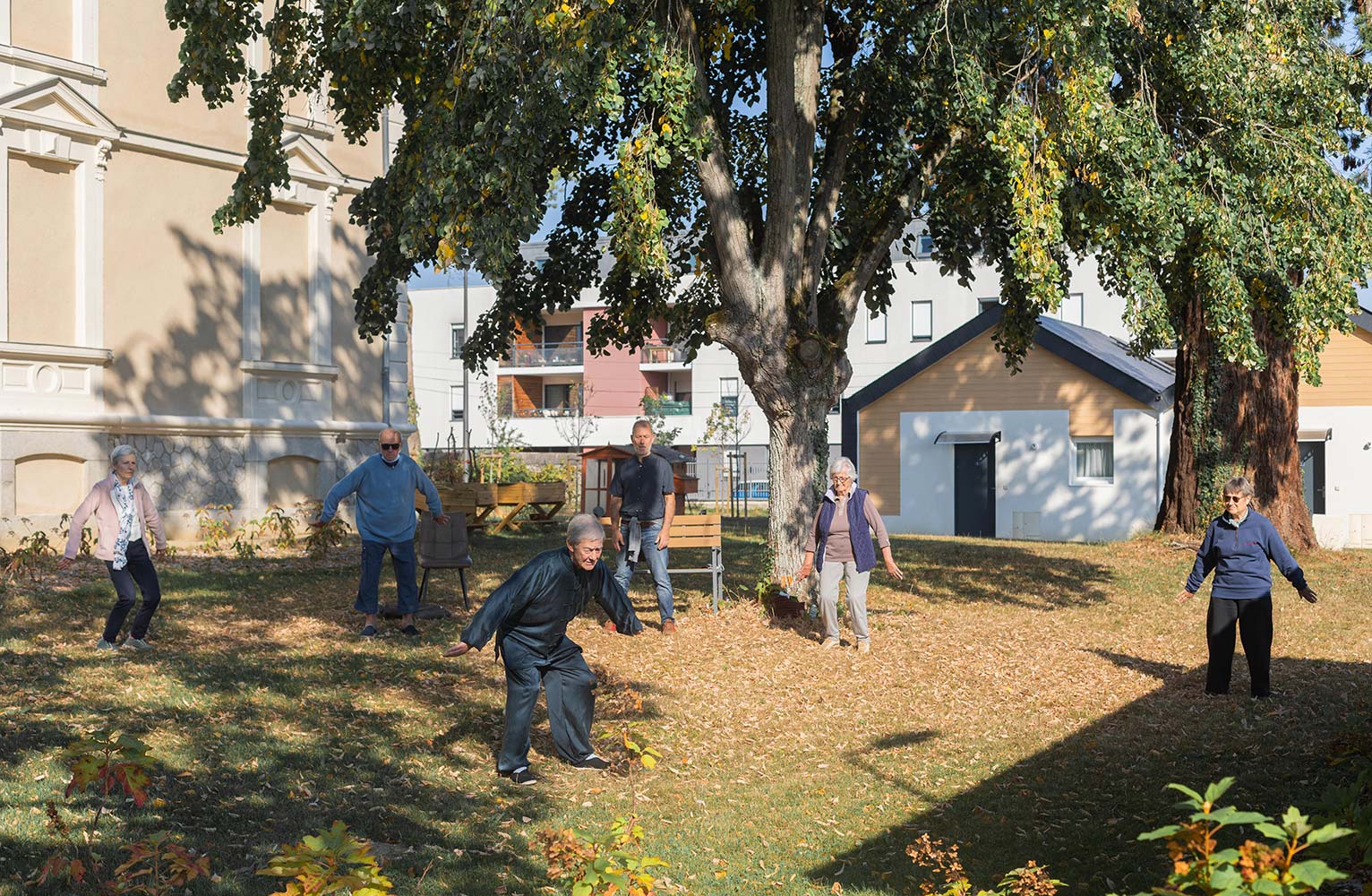 S&eacute;ance de Qi Gong au b&eacute;guinage de M&ucirc;rs-&Eacute;rign&eacute;