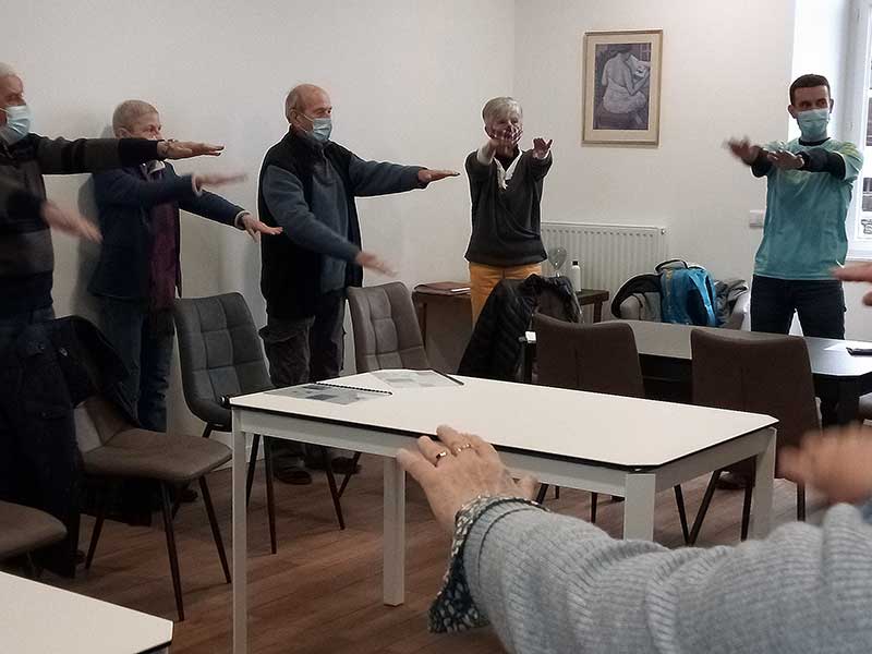 Gym douce avec Siel Bleu au b&eacute;guinage Saint-Vincent