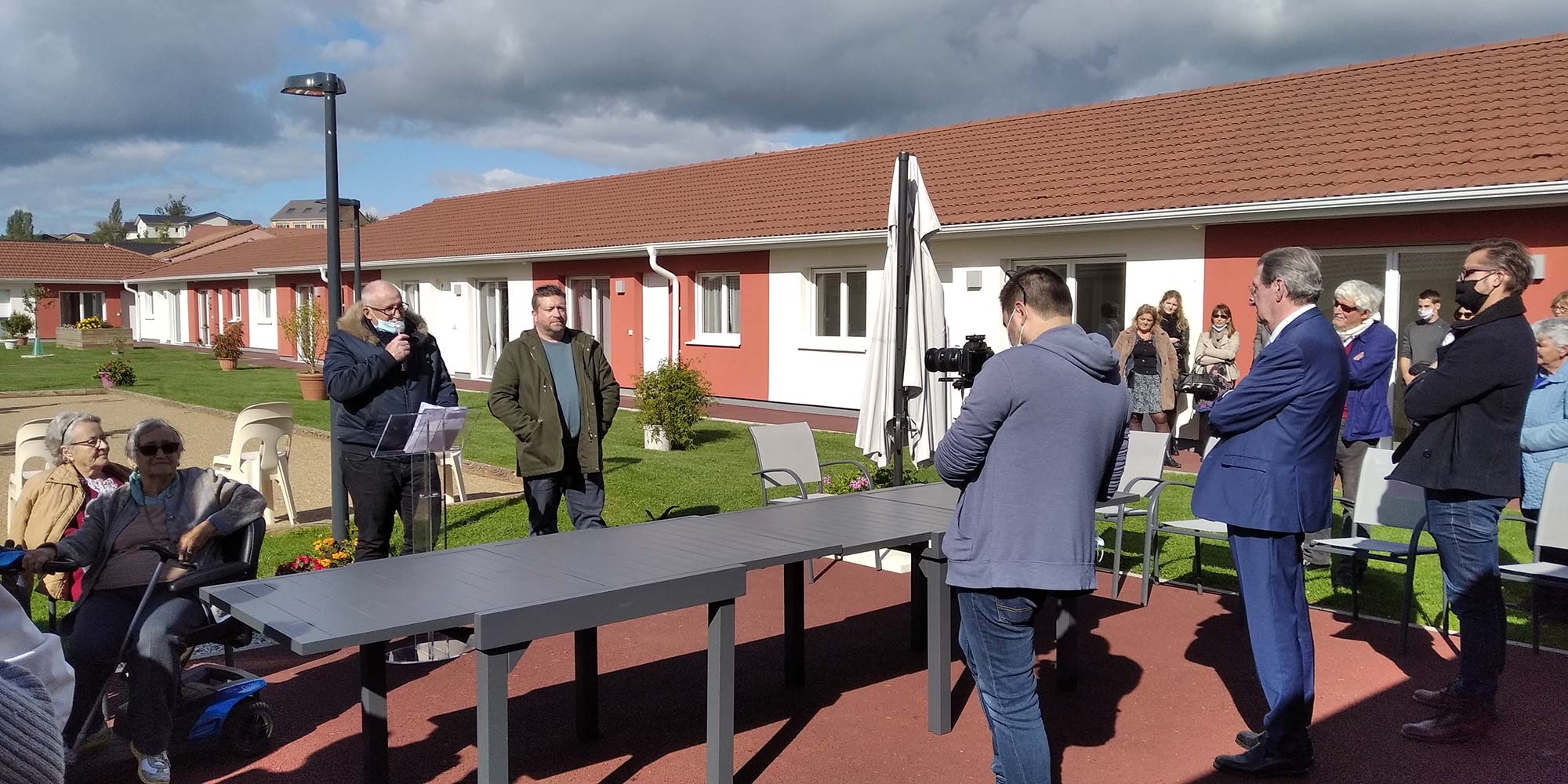 Inauguration du b&eacute;guinage le Val d'Or &agrave; Paray-le-Monial