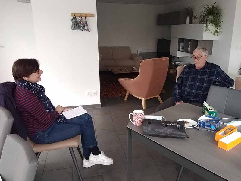 Pascale Kremer journaliste au Monde avec les béguin(e)s de Tours